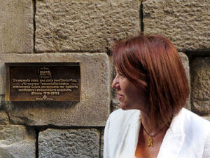 Centenari del xuixo. Descobriment d'una placa commemorativa a la Cort Reial de Girona