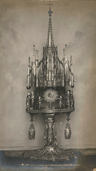 Custòdia de Corpus conservada al Tresor de la Catedral de Girona. 1900-1930