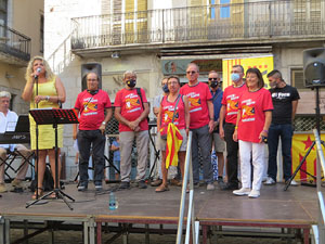 Diada Nacional 2021. Concentració a la plaça del Vi, lectura del manifest i cant de Els Segadors