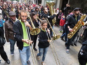Fires 2015. Penjada del Tarlà a l'Argenteria amb la Mula Baba i la Girona Marxing Band