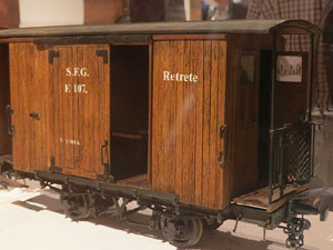 Exposició 'El tren de la modernitat' al Museu d'Història de Girona