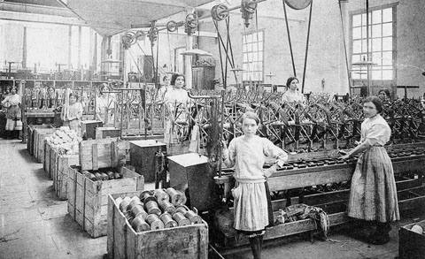 Treballadores de la fàbrica. 1910-1920