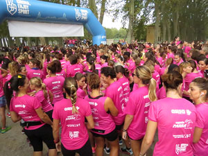 Cursa de la Dona 2016. Concentració i sortida del Parc de la Devesa