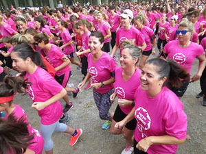 Cursa de la Dona 2016. Concentració i sortida del Parc de la Devesa