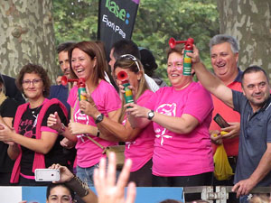 Cursa de la Dona 2016. Concentració i sortida del Parc de la Devesa