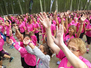 Cursa de la Dona 2016. Concentració i sortida del Parc de la Devesa