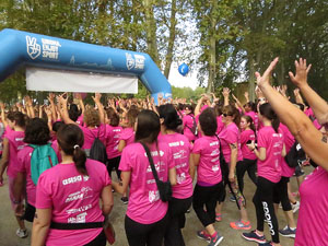 Cursa de la Dona 2016. Concentració i sortida del Parc de la Devesa