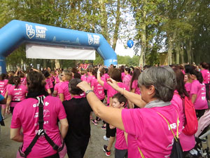 Cursa de la Dona 2016. Concentració i sortida del Parc de la Devesa