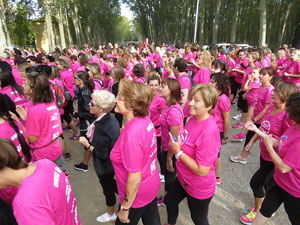 Cursa de la Dona 2016. Concentració i sortida del Parc de la Devesa