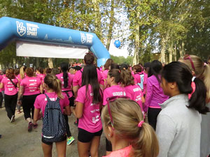 Cursa de la Dona 2016. Concentració i sortida del Parc de la Devesa