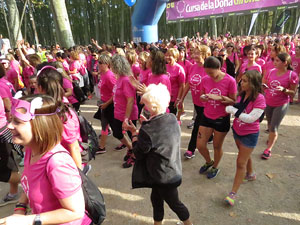 Cursa de la Dona 2016. Concentració i sortida del Parc de la Devesa