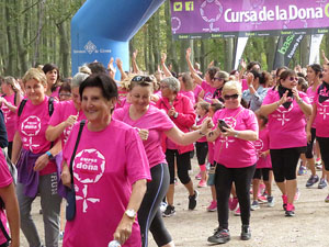 Cursa de la Dona 2016. Concentració i sortida del Parc de la Devesa