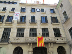 Diada Nacional 2016. Concentració a la plaça del Vi, lectura del manifest i cant de Els Segadors
