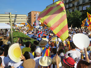 Diada Nacional 2016. Manifestació sotre el lema A punt. Endavant república catalana, a Salt