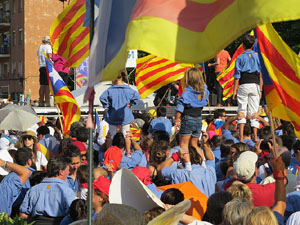 Diada Nacional 2016. Manifestació sotre el lema A punt. Endavant república catalana, a Salt