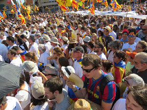 Diada Nacional 2016. Manifestació sotre el lema A punt. Endavant república catalana, a Salt