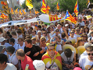Diada Nacional 2016. Manifestació sotre el lema A punt. Endavant república catalana, a Salt