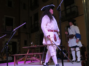 Diada Nacional 2016. X Marxa de Torxes de Girona. Recreació històrica amb el Regiment de Sant Narcís i l'actriu Cristina Cervià