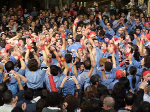 Fires 2016. Castells dins la nau gòtica de la Catedral de Girona