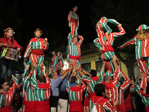 Fires 2016. Els Castells de Vigília a la Rambla de la Llibertat, amb els Marrecs de Salt i la Nova Muixeranga d'Algemesí
