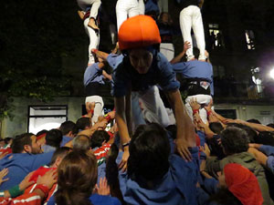 Fires 2016. Els Castells de Vigília a la Rambla de la Llibertat, amb els Marrecs de Salt i la Nova Muixeranga d'Algemesí