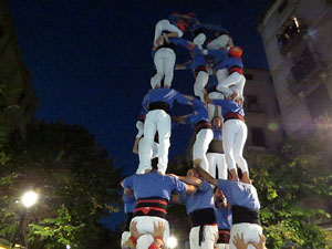 Fires 2016. Els Castells de Vigília a la Rambla de la Llibertat, amb els Marrecs de Salt i la Nova Muixeranga d'Algemesí