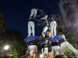 Fires 2016. Els Castells de Vigília a la Rambla de la Llibertat, amb els Marrecs de Salt i la Nova Muixeranga d'Algemesí