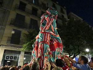 Fires 2016. Els Castells de Vigília a la Rambla de la Llibertat, amb els Marrecs de Salt i la Nova Muixeranga d'Algemesí