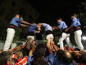 Fires 2016. Els Castells de Vigília a la Rambla de la Llibertat, amb els Marrecs de Salt i la Nova Muixeranga d'Algemesí
