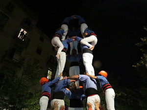 Fires 2016. Els Castells de Vigília a la Rambla de la Llibertat, amb els Marrecs de Salt i la Nova Muixeranga d'Algemesí