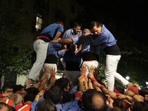Fires 2016. Els Castells de Vigília a la Rambla de la Llibertat, amb els Marrecs de Salt i la Nova Muixeranga d'Algemesí