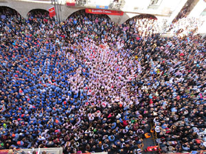 Fires 2016. La Diada Castellera a la pla&ccedil;a del Vi, amb els Marrecs de Salt, els Capgrossos de Matar&oacute; i els Minyons de Terrassa
