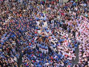 Fires 2016. La Diada Castellera a la pla&ccedil;a del Vi, amb els Marrecs de Salt, els Capgrossos de Matar&oacute; i els Minyons de Terrassa