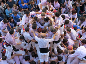 Fires 2016. La Diada Castellera a la pla&ccedil;a del Vi, amb els Marrecs de Salt, els Capgrossos de Matar&oacute; i els Minyons de Terrassa