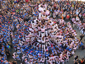 Fires 2016. La Diada Castellera a la pla&ccedil;a del Vi, amb els Marrecs de Salt, els Capgrossos de Matar&oacute; i els Minyons de Terrassa