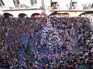 Fires 2016. La Diada Castellera a la pla&ccedil;a del Vi, amb els Marrecs de Salt, els Capgrossos de Matar&oacute; i els Minyons de Terrassa