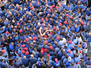 Fires 2016. La Diada Castellera a la pla&ccedil;a del Vi, amb els Marrecs de Salt, els Capgrossos de Matar&oacute; i els Minyons de Terrassa