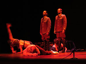FITAG 2016. Espectacle inaugural. Revolution, de la Cia. I per què no?, de Llançà
