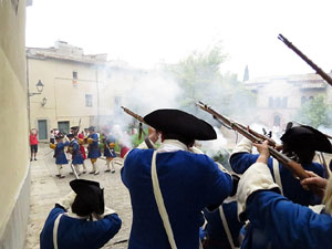 Girona resisteix! Jornades de recreació històrica de la Guerra de Successió. Combat a la plaça dels Lledoners