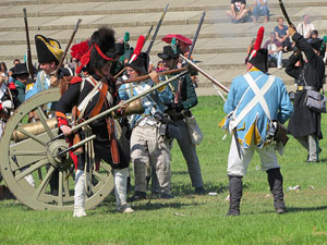 IX Festa Reviu els Setges Napole&ograve;nics de Girona. Recreaci&oacute; d'una batalla al parc de les Ribes del Ter