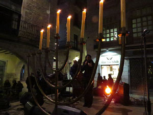 Nadal 2016. Encesa de les llums de Hanukkà a la plaça del Vi
