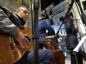 Nadal 2016. Encesa de les llums de Hanukkà a la plaça del Vi