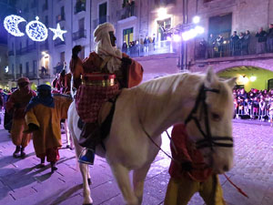 La Cavalcada de Reis 2017. Arribada a la plaça del Vi i rebuda de l'alcaldessa