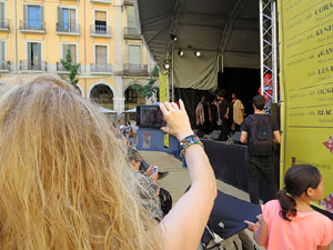 Festival A Capella 2017. Actuació del grup Black Voices a la plaça de la Independència