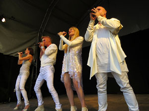 Festival A Capella 2017. Actuació del grup Fork a la plaça de la Independència