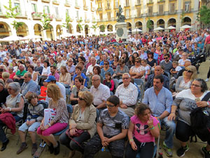 Festival A Capella 2017. Actuació del grup Fork a la plaça de la Independència