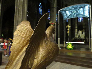 Corpus 2017. Assaig del ball de l'Àliga a la nau de la Catedral de Santa Maria