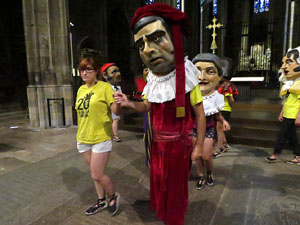 Corpus 2017. Assaig del ball de l'Àliga a la nau de la Catedral de Santa Maria