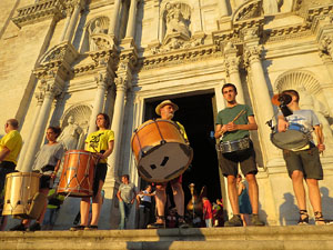 Corpus 2017. Assaig del ball de l'Àliga a la nau de la Catedral de Santa Maria