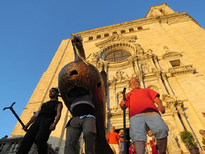 Corpus 2017. Assaig del ball de l'Àliga a la nau de la Catedral de Santa Maria